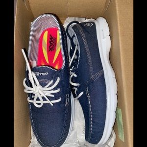 Skechers boat shoes